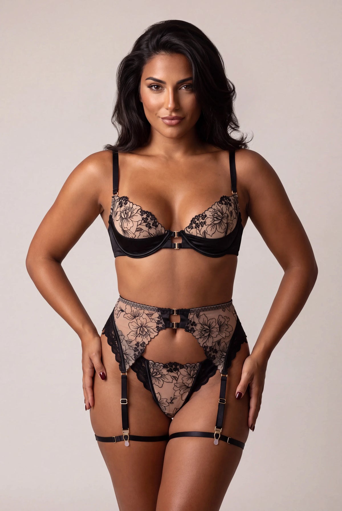 Three-piece lingerie set - ORELYA Black
