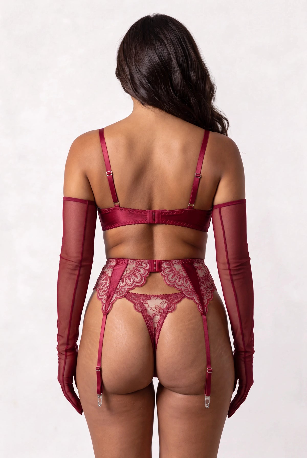 Dreiteiliges Dessous-Set - EMBRACE Rot