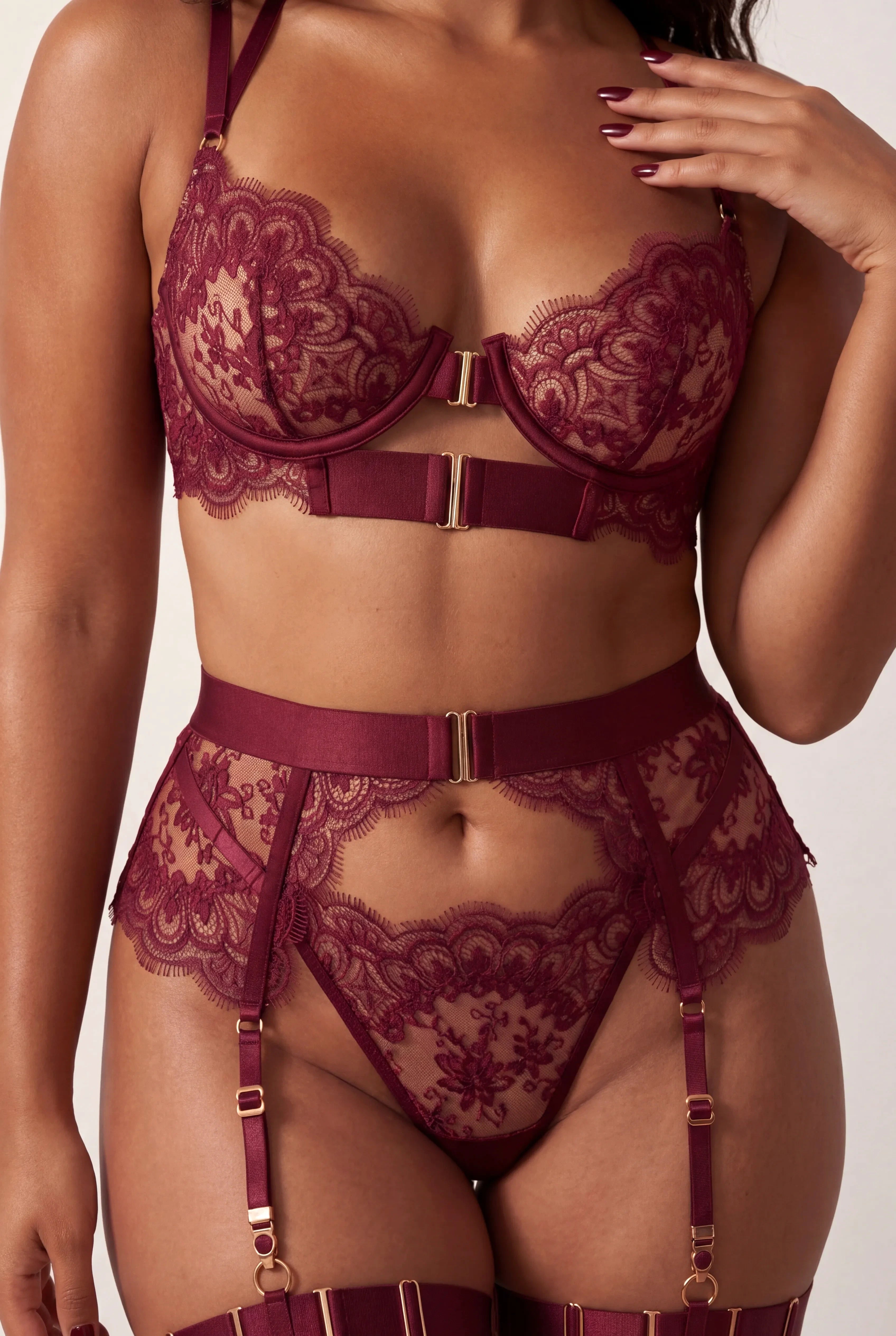 Ensemble Lingerie Quatre Pi Ces Keely Bordeaux - NAKED Underwear - Close-up produit dos